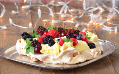PAVLOVA WITH ZANDAM MASCARPONE CREAM AND FRESH SEASONAL BERRIES