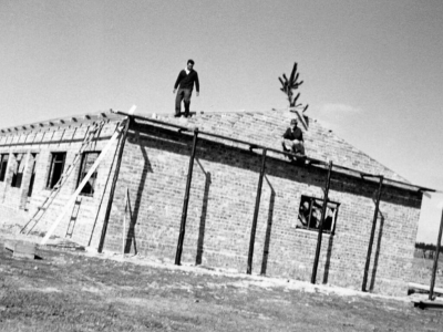 Mattteo and Salvatore building their homestead in 1965. Mattteo and Salvatore building their homestead in 1965.